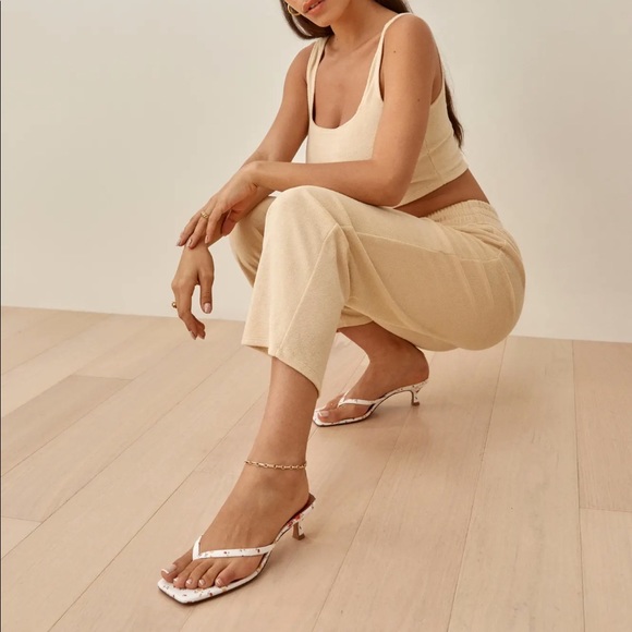 BNIB REFORMATION KITTEN HEEL THONG SANDAL - Picture 4 of 6